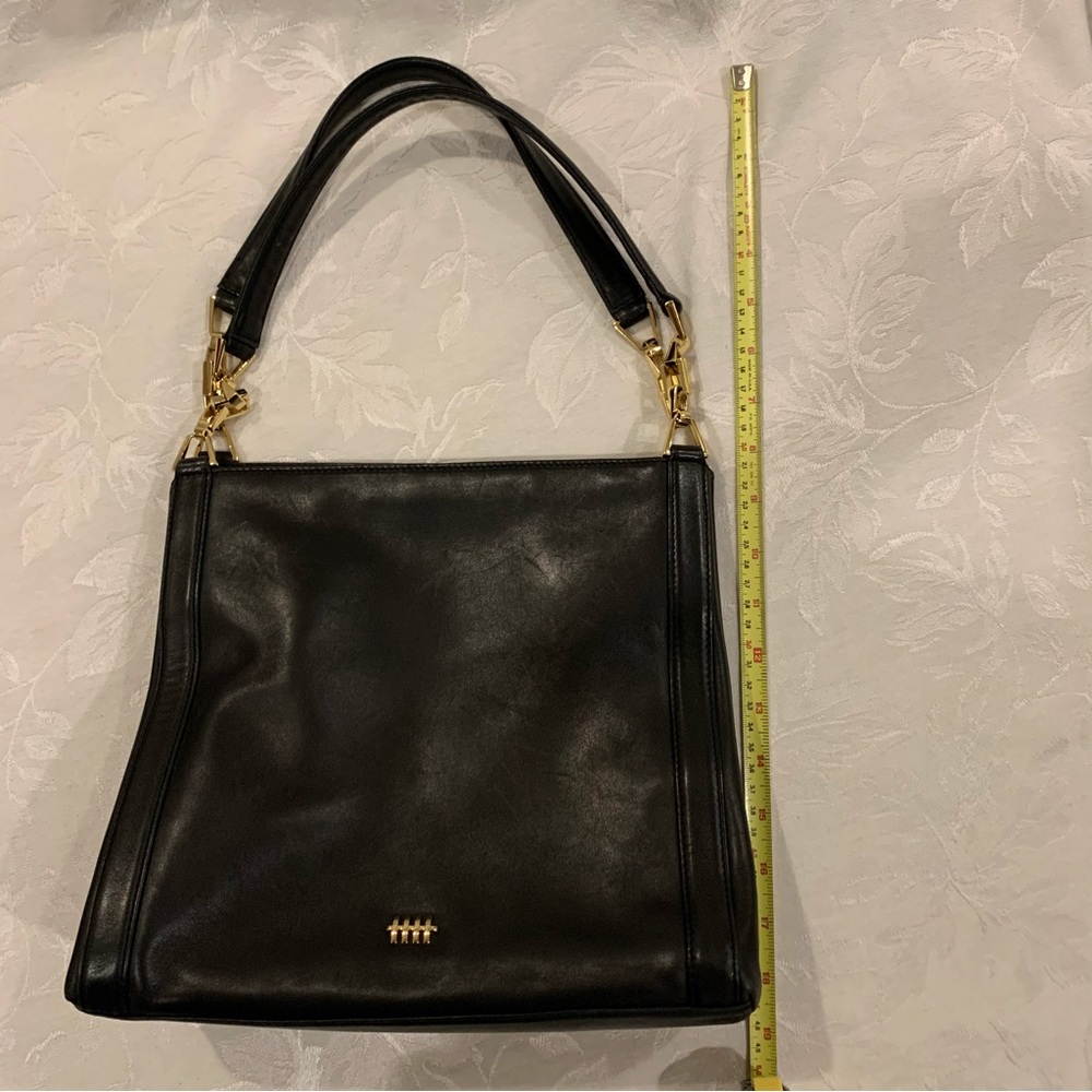 Hamilton Hodge Handbag - Picture 10 of 14